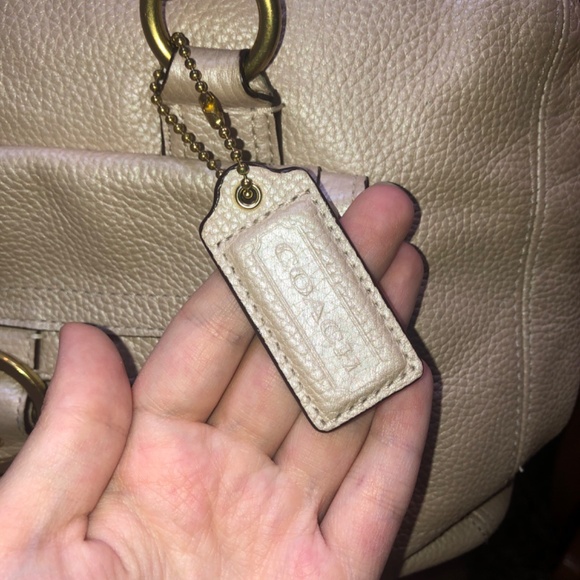 Coach Purse Hangtag Included - Picture 7 of 13